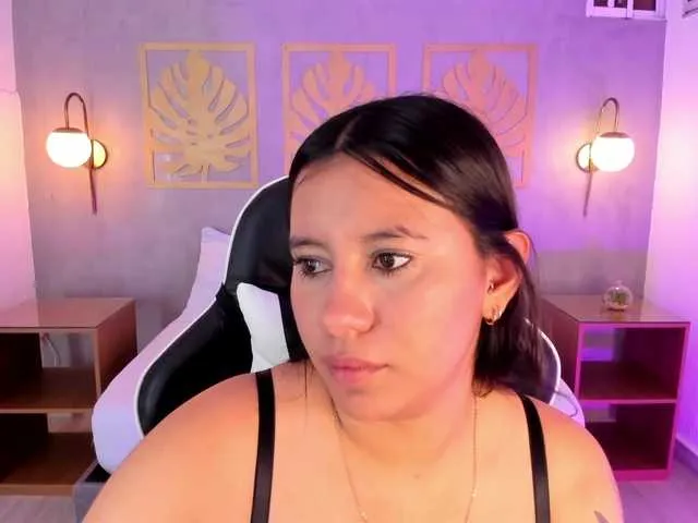 Live sex webcam photo for majo-rose #291815124