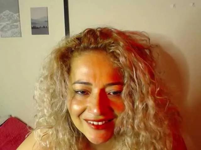 Live sex webcam photo for majobarraza #291176269