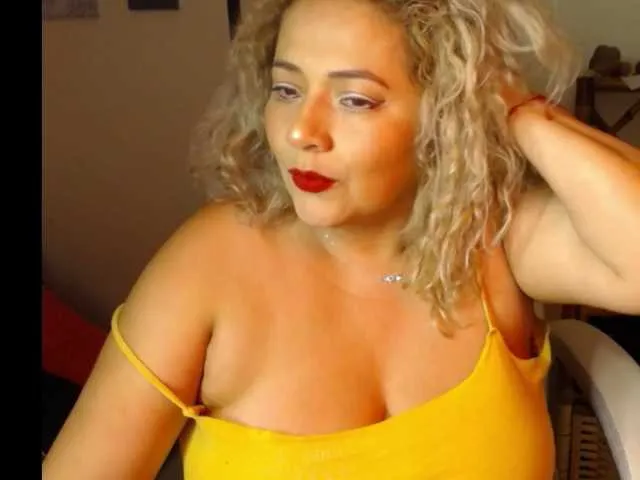 Live sex webcam photo for majobarraza #291651658