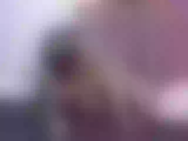 Live sex webcam photo for make-me-feel- #290306897
