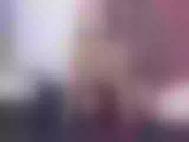Live sex webcam photo for make-me-feel- #290399520