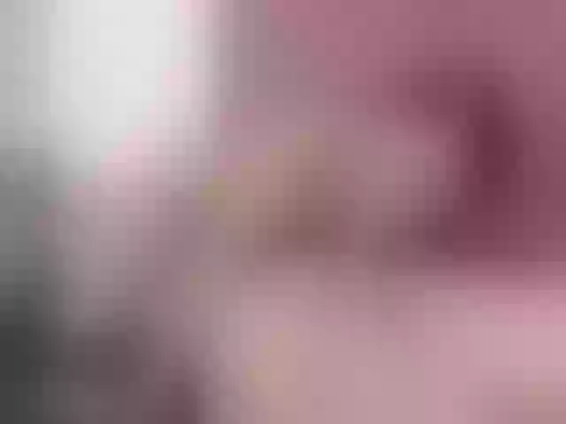 Live sex webcam photo for make-me-feel- #290471949
