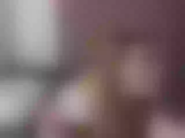 Live sex webcam photo for make-me-feel- #290805059