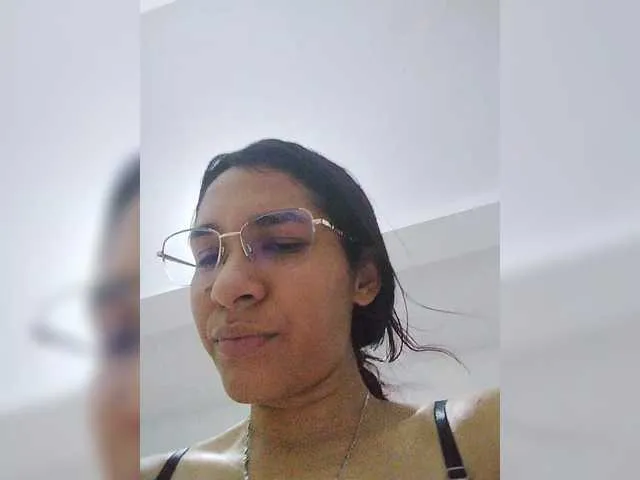 Live sex webcam photo for maky-davis #291195230