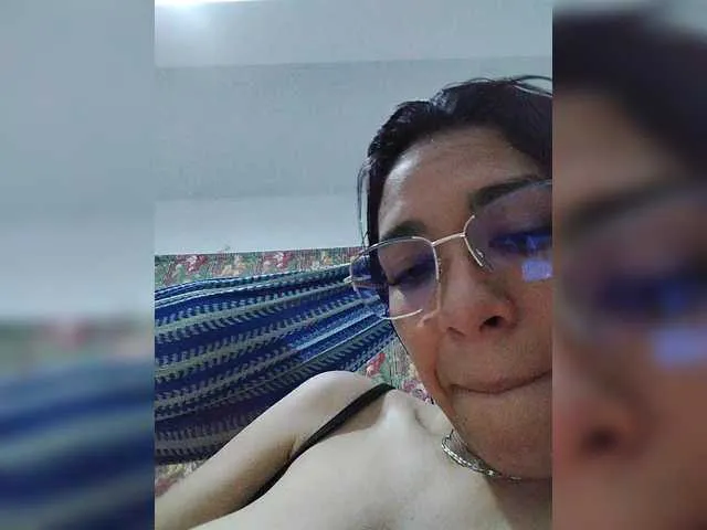 Live sex webcam photo for maky-davis #291216318
