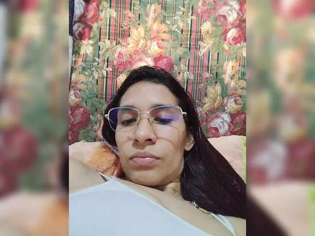 Live sex webcam photo for maky-davis #291520331