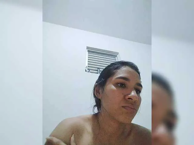 Live sex webcam photo for maky-davis #291605668