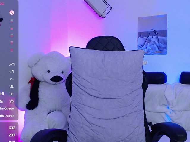 Live sex webcam photo for maky-davis #292260870