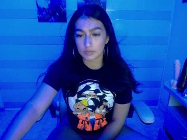 Live sex webcam photo for maky18 #273879500