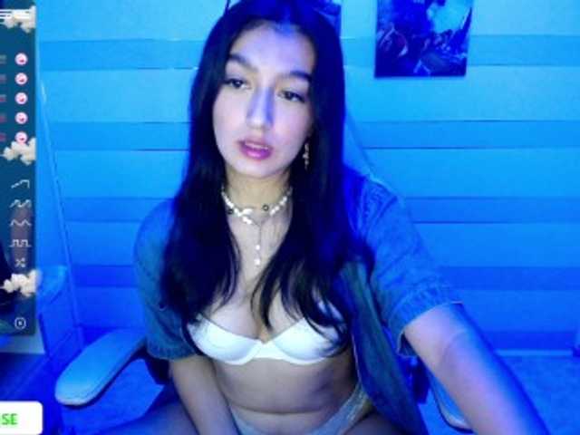 Live sex webcam photo for maky18 #273909643