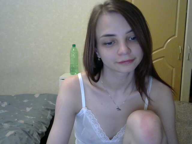 Live sex webcam photo for malaaya18211 #277131223