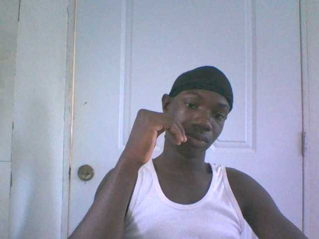 Live sex webcam photo for malandrok22 #277889353