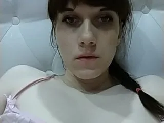Live sex webcam photo for malaya1234980 #194495486