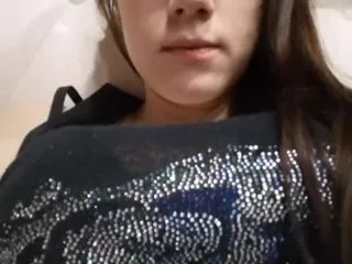 Live sex webcam photo for malaya1234980 #202317623
