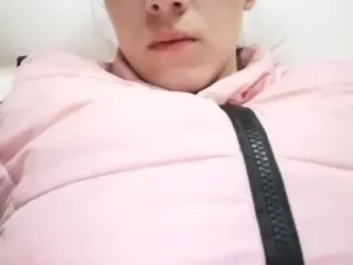 Live sex webcam photo for malaya1234980 #233097673