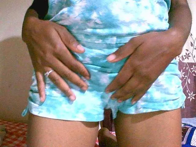 Live sex webcam photo for maliah #290997532