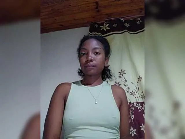 Live sex webcam photo for maliah #291226360