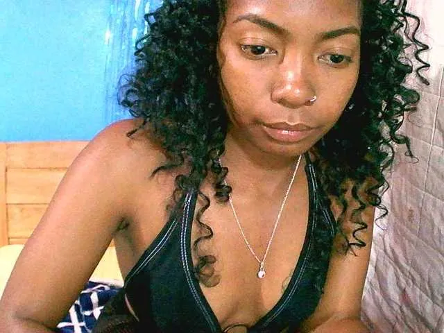 Live sex webcam photo for maliah #291596478