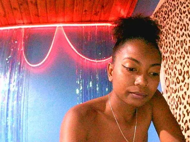 Live sex webcam photo for maliah #291630076