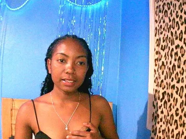 Live sex webcam photo for maliah #291643165