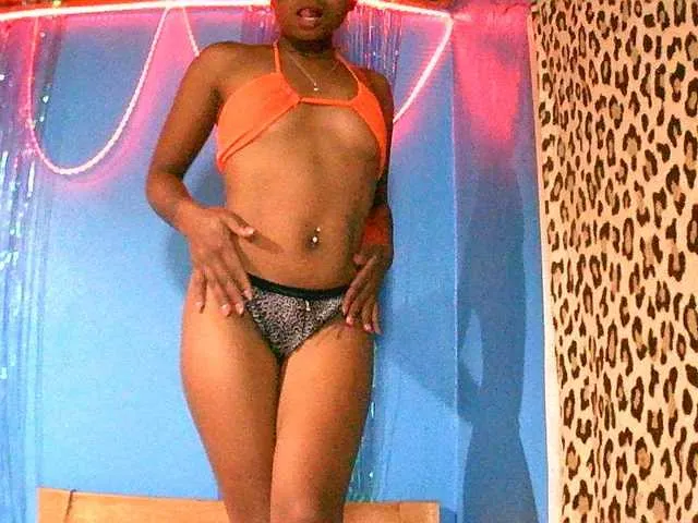 Live sex webcam photo for maliah #291650823