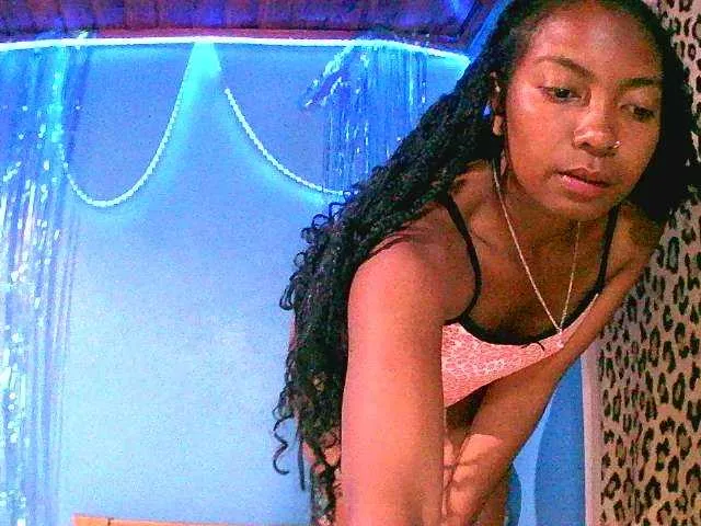 Live sex webcam photo for maliah #291670783