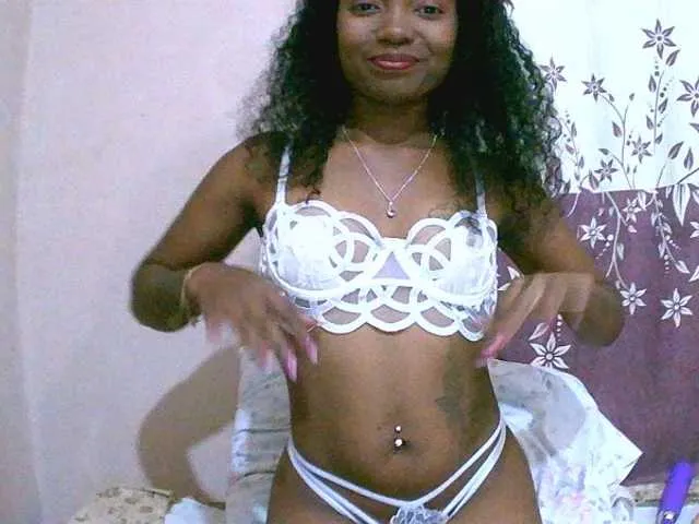 Live sex webcam photo for maliah #291825476