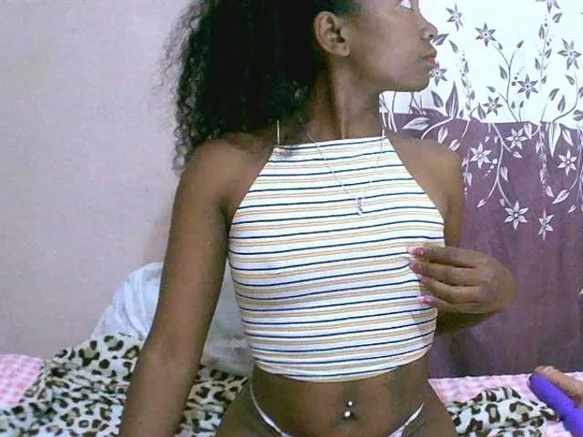 Live sex webcam photo for maliah #291832061