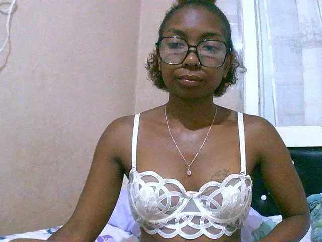 Live sex webcam photo for maliah #292756717
