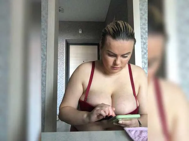 Live sex webcam photo for malinka563 #273858316