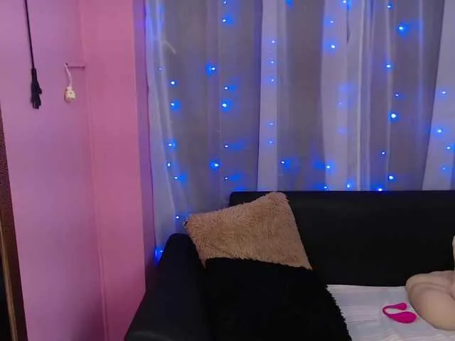 Live sex webcam photo for mallys #271957388