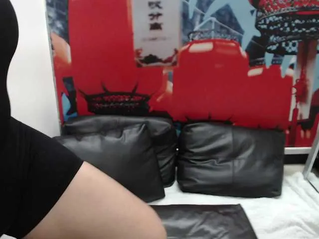Live sex webcam photo for mallys #273721676