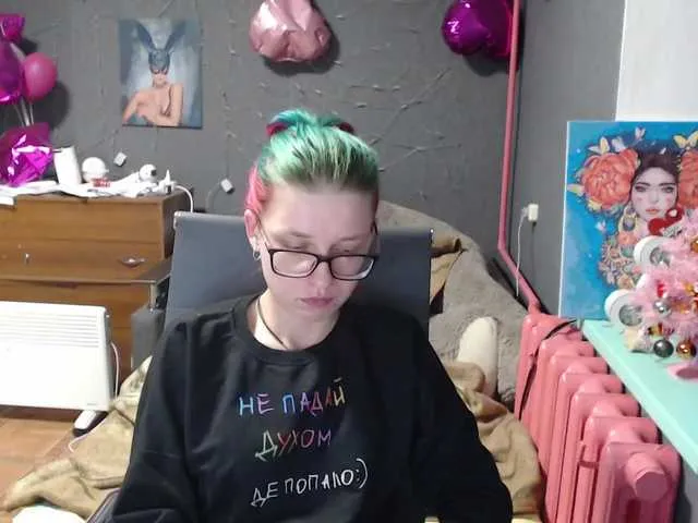 Live sex webcam photo for malvinella #290302301