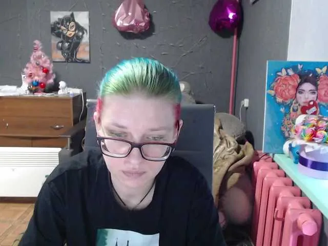 Live sex webcam photo for malvinella #290780169