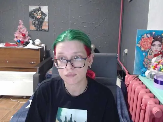 Live sex webcam photo for malvinella #291092771