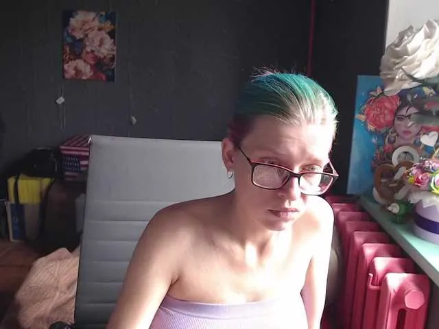 Live sex webcam photo for malvinella #291609460