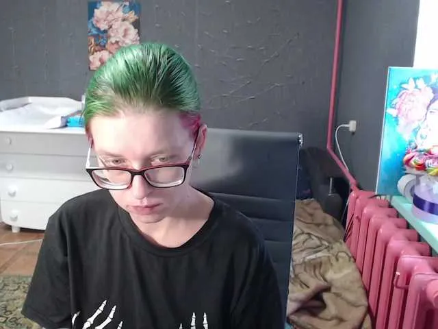 Live sex webcam photo for malvinella #292188445