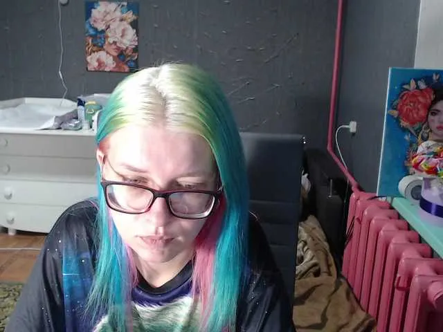 Live sex webcam photo for malvinella #292390246