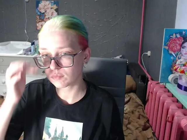 Live sex webcam photo for malvinella #292393514