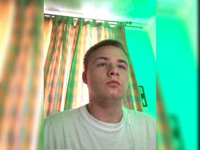 Live sex webcam photo for mamatvoia111 #275733424