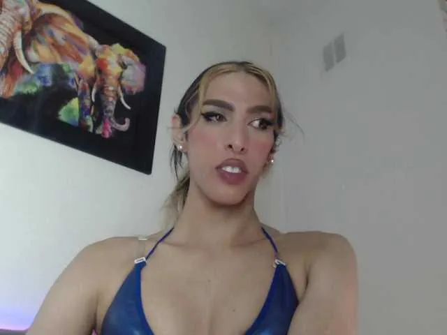 Live sex webcam photo for manchiita-96 #292847100