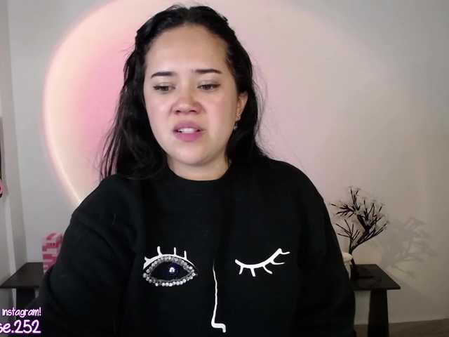 Live sex webcam photo for mandariina #274526875