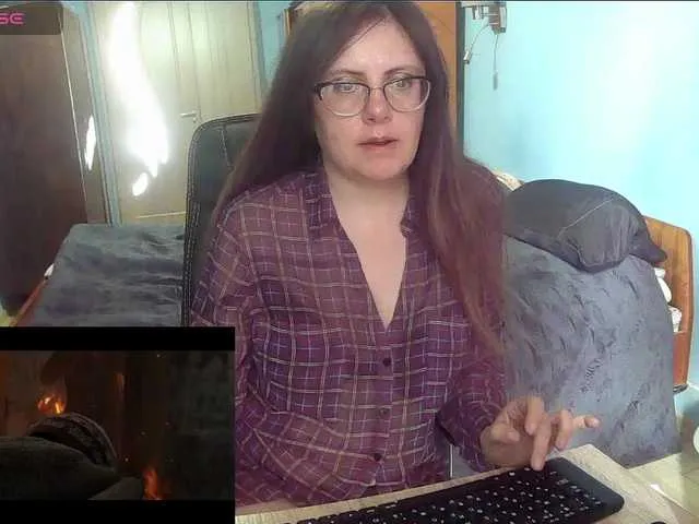 Live sex webcam photo for mandarinka28 #290757568