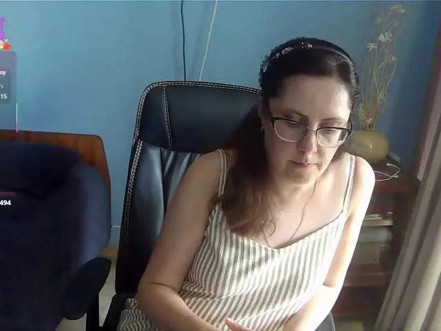 Live sex webcam photo for mandarinka28 #291338958