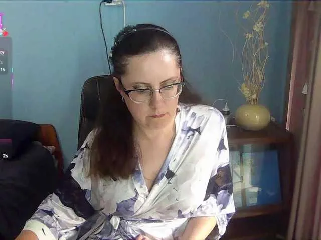 Live sex webcam photo for mandarinka28 #291384283