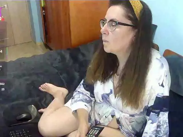 Live sex webcam photo for mandarinka28 #291434214