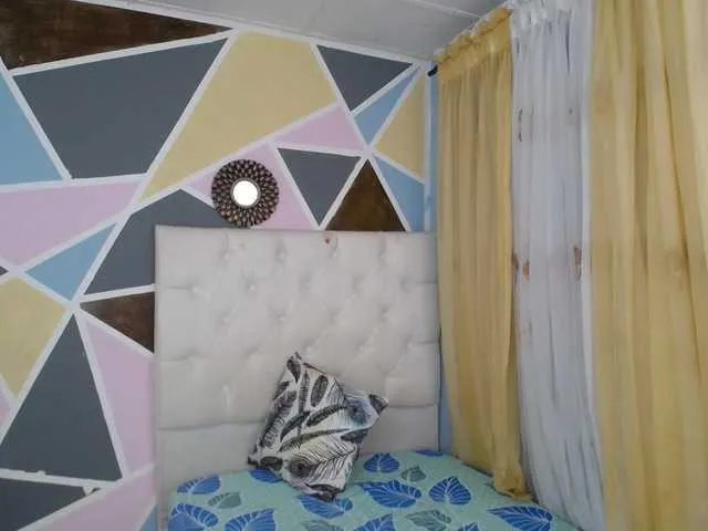 Live sex webcam photo for mandyloungue #276046619