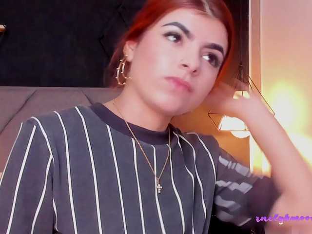 Live sex webcam photo for manelyk10 #272085765