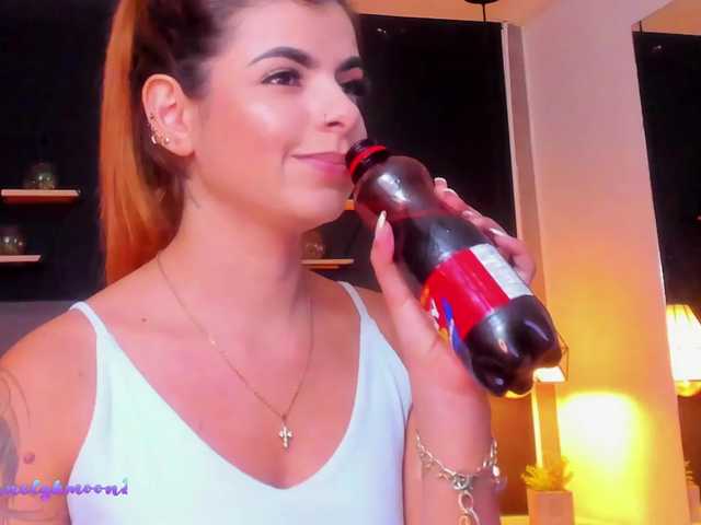 Live sex webcam photo for manelyk10 #272701256