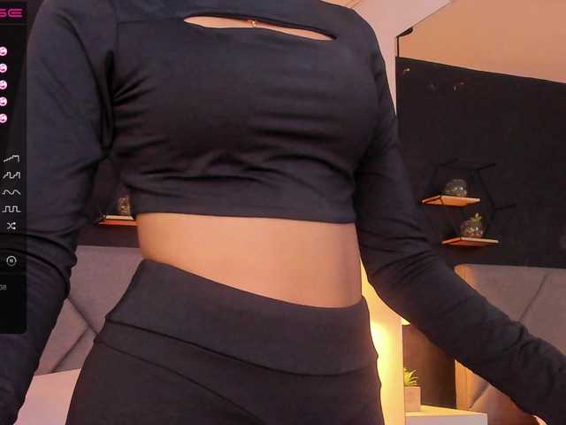 Live sex webcam photo for manelyk10 #273203059